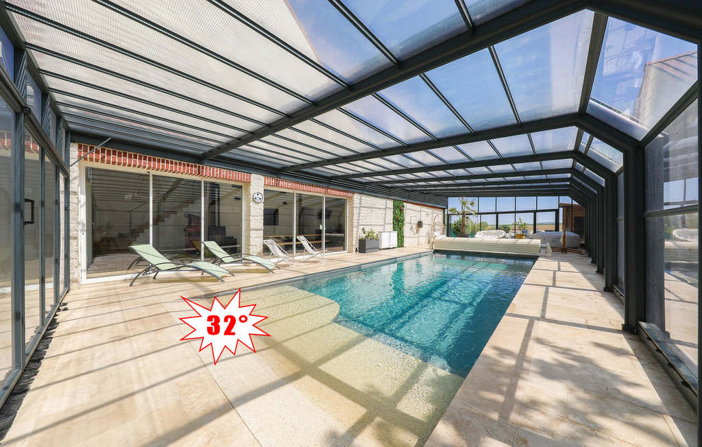 Grand Gite Groupe Oise 60 Loft luxe avec piscine chauffée, jacuzzi et sauna