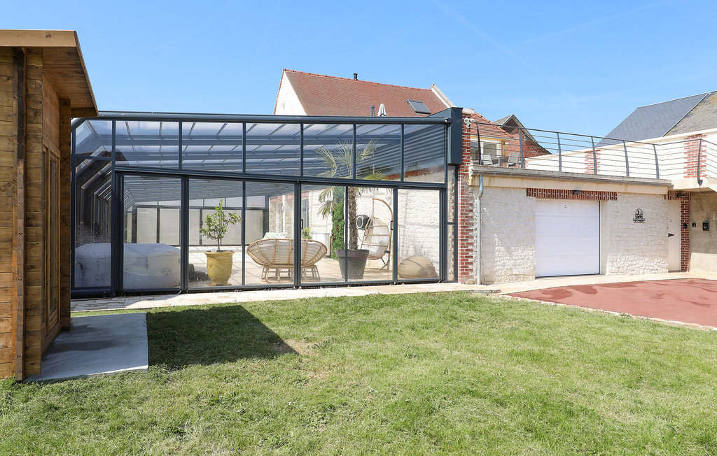 Grand Gite Groupe Oise 60 Loft luxe avec piscine chauffée, jacuzzi et sauna