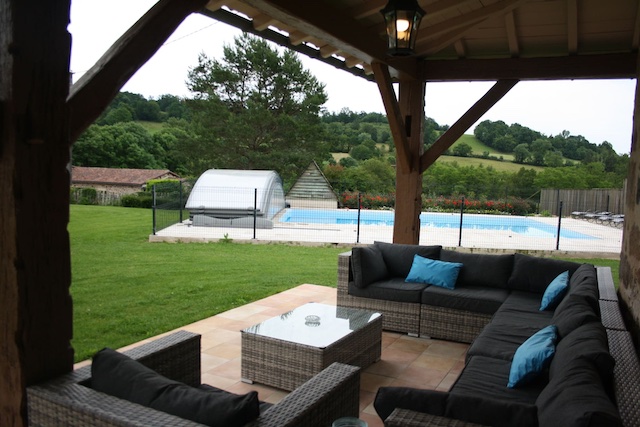 Grand Gite Groupe Dordogne 24 Quatre Gîtes de 15 à 38 pers piscine chauffée