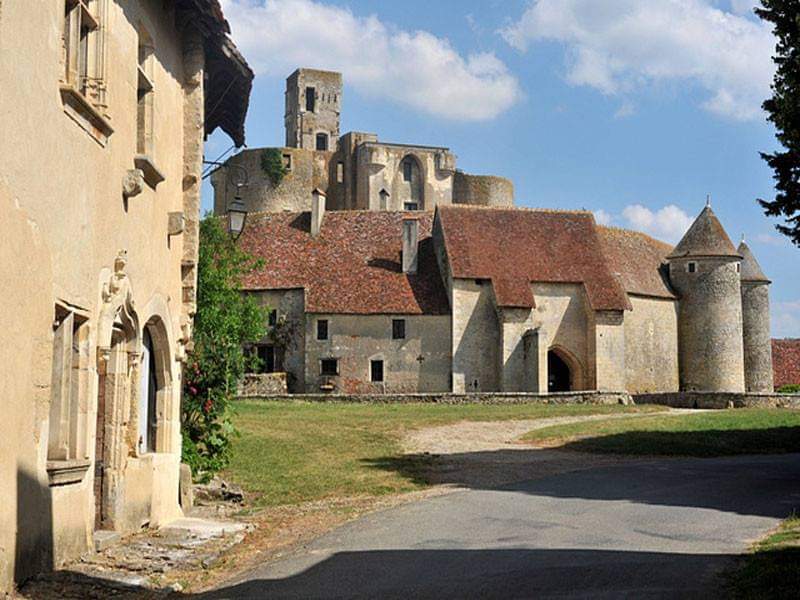 Grand Gite Groupe Cher 18 Gîte de groupe du moulin de Sagonne