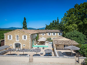 Grand Gite Groupe Vaucluse 84 Mas Loisonville - Gite de groupe intimiste