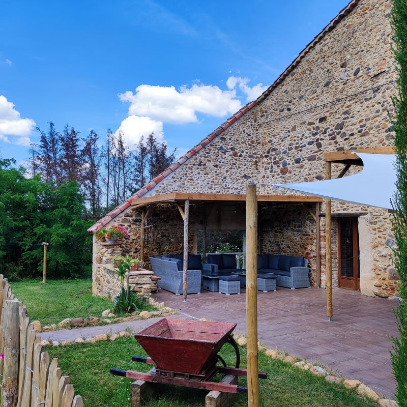 Grand Gite Groupe Tarn 81 FLEUR DE PASTEL, GÎTE DE CARACTERE 4 EPIS