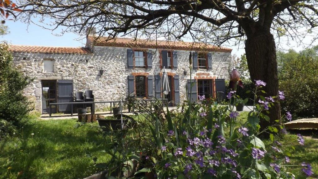 Grand Gite Groupe Vendée 85 La Faerie - Grande capacité - Tout évènement