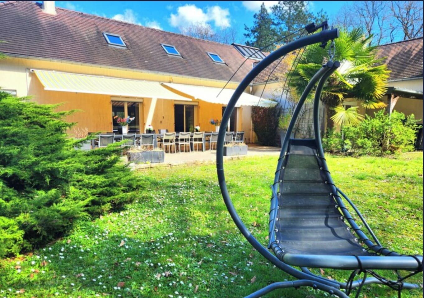 Grand Gite Groupe Paris Ile-de-France 75 Domaine "La Symphonie de la Forêt"