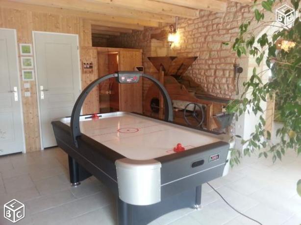 Grand Gite Groupe Charente-Maritime 17 GITE DE GROUPE 22 PERSONNES