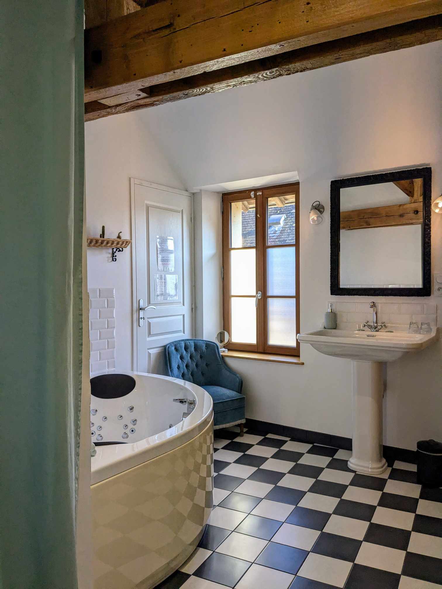 Grand Gite Groupe Maine-et-Loire 49 Gîte authentique dans une Ancienne Boulangerie