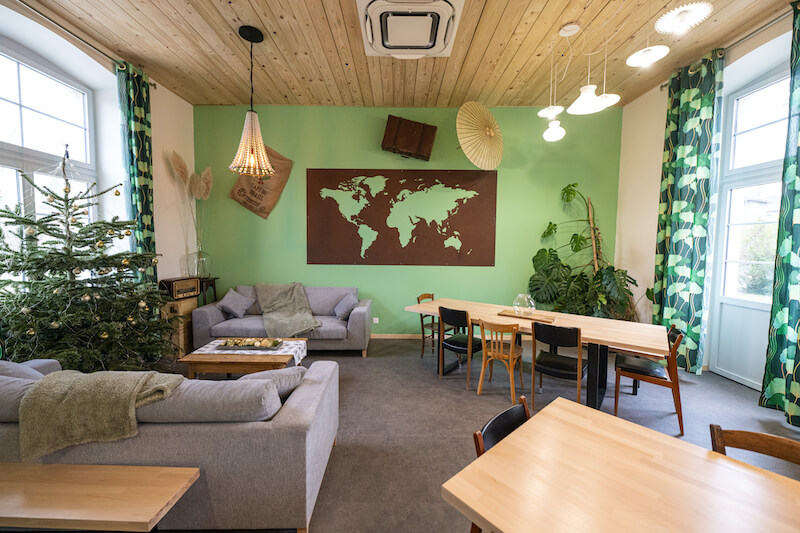 Grand Gite Groupe Doubs 25 Gîte des voyageurs En famille ou entre Amis       