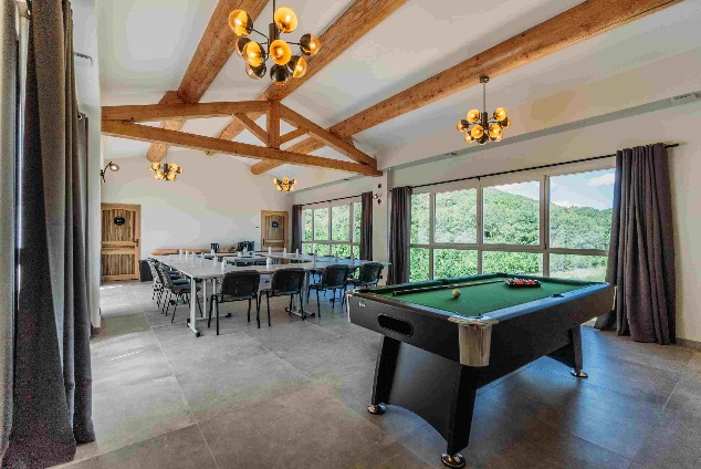 Grand Gite Groupe Gard 30 Le Mas de Toulair 