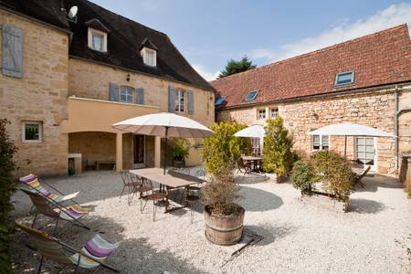 Grand Gite Groupe Dordogne 24 Location de gîtes de charme en Périgord Noir