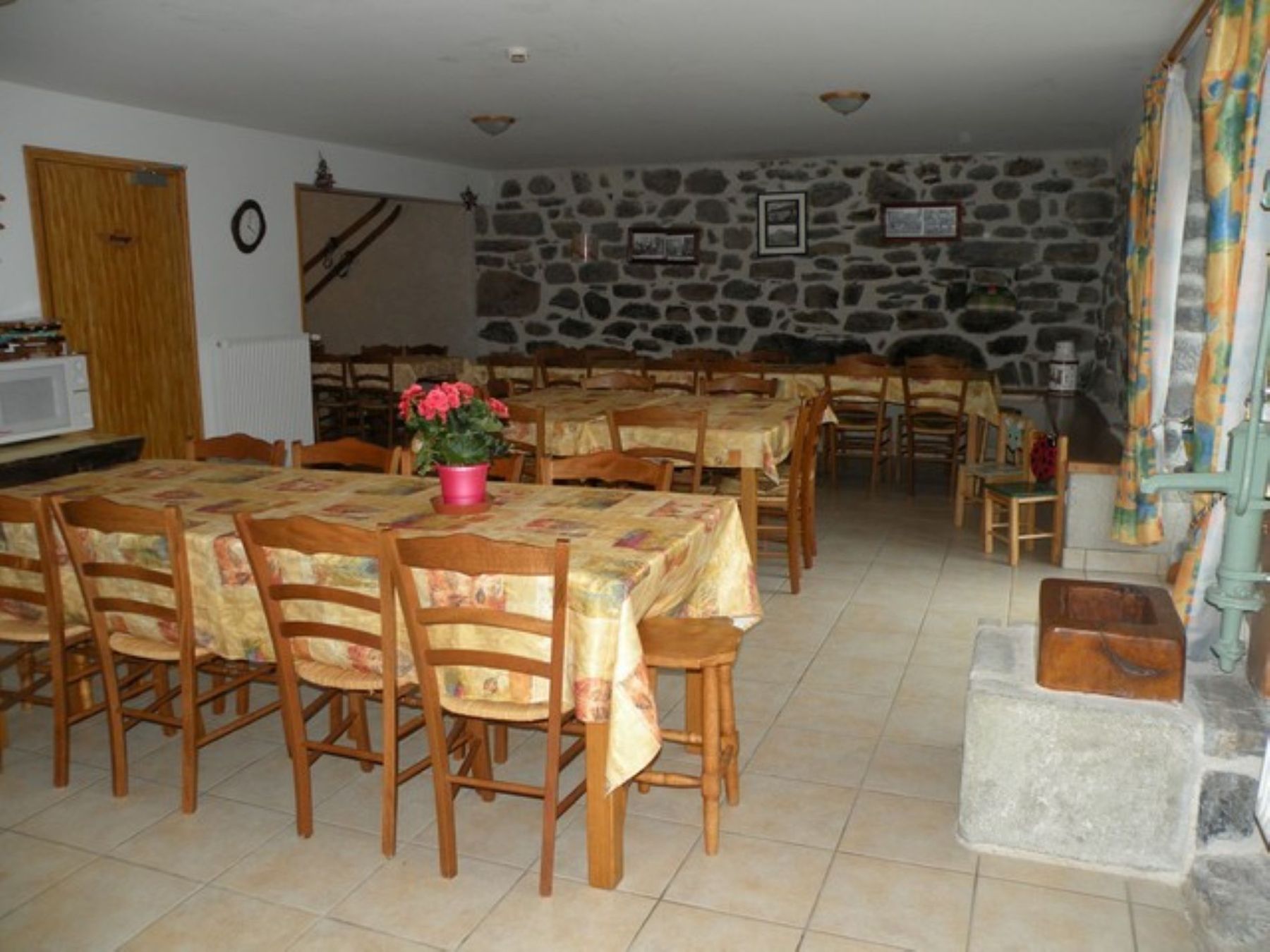 Grand Gite Groupe Haute-Loire 43 GITE DE GROUPE "L'EPI DE BLE"