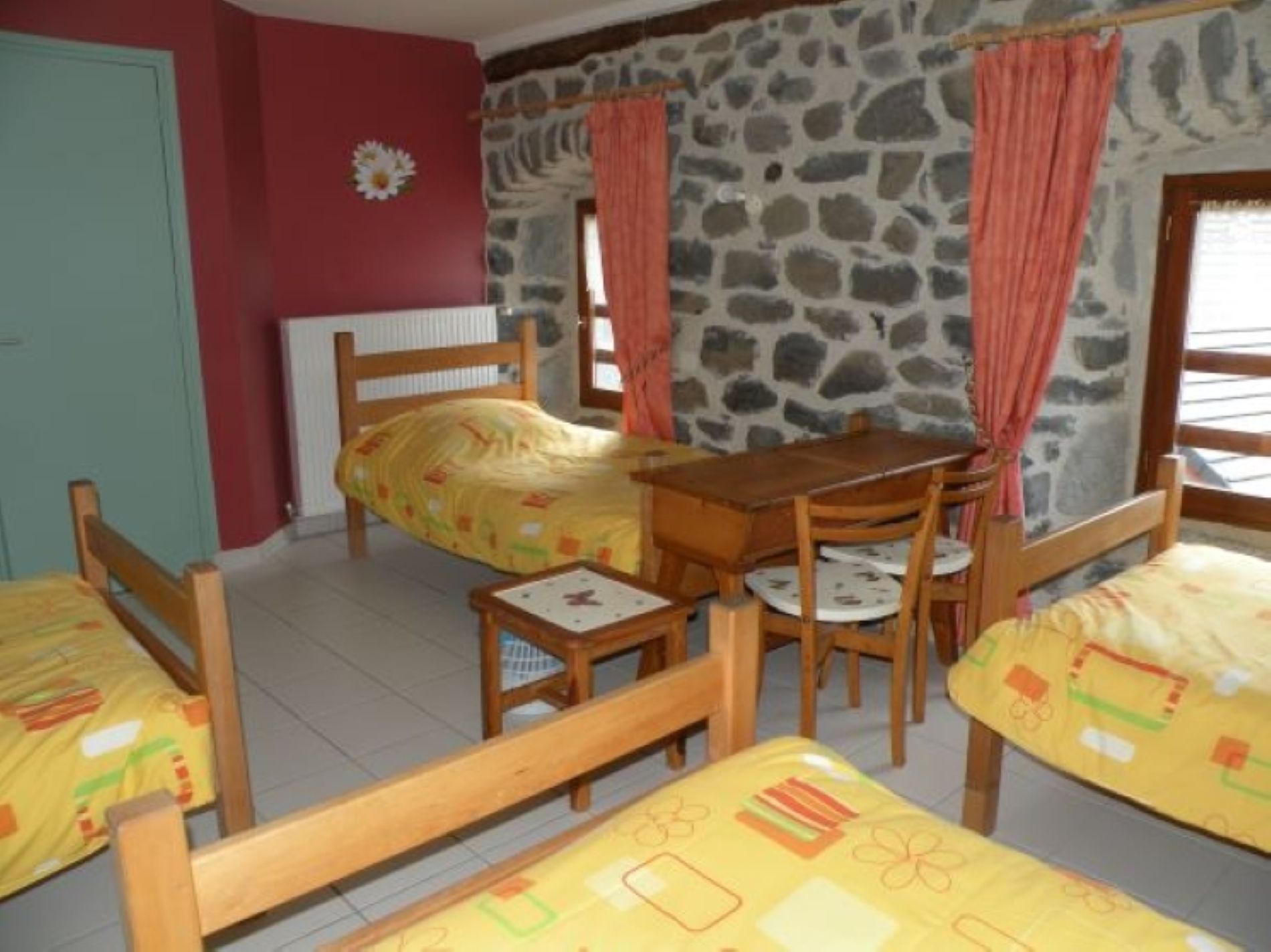 Grand Gite Groupe Haute-Loire 43 GITE DE GROUPE "L'EPI DE BLE"