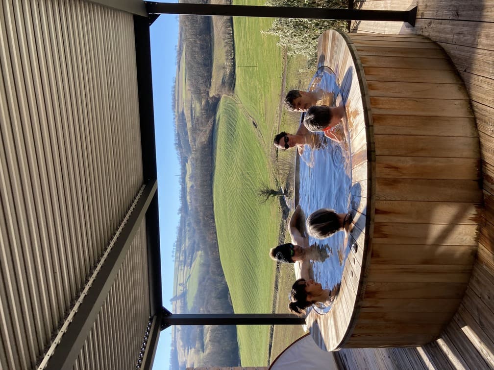 Grand Gite Groupe Aveyron 12 Gîte de groupe en Aveyron salles, sauna, jacuzzi