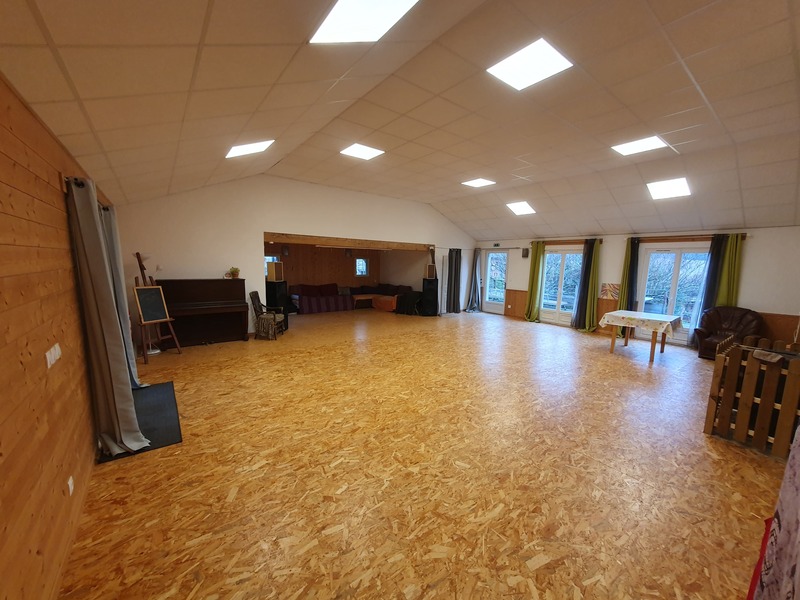 Grand Gite Groupe Lot-et-Garonne 47 salle 100m² + formules hébergement 8/15/22/30/37 p