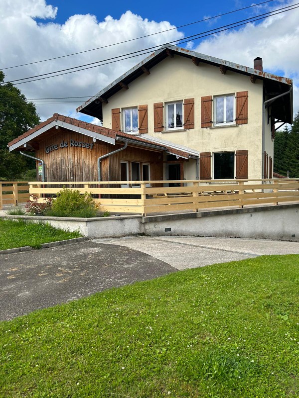 Grand Gite Groupe Jura 39 Gîte de groupe 21 personnes en gestion libre 