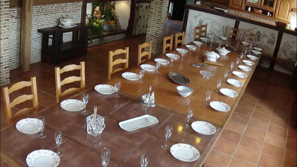 Grand Gite Groupe Marne 51 LA GRANGE ET LA RENARDIÈRE