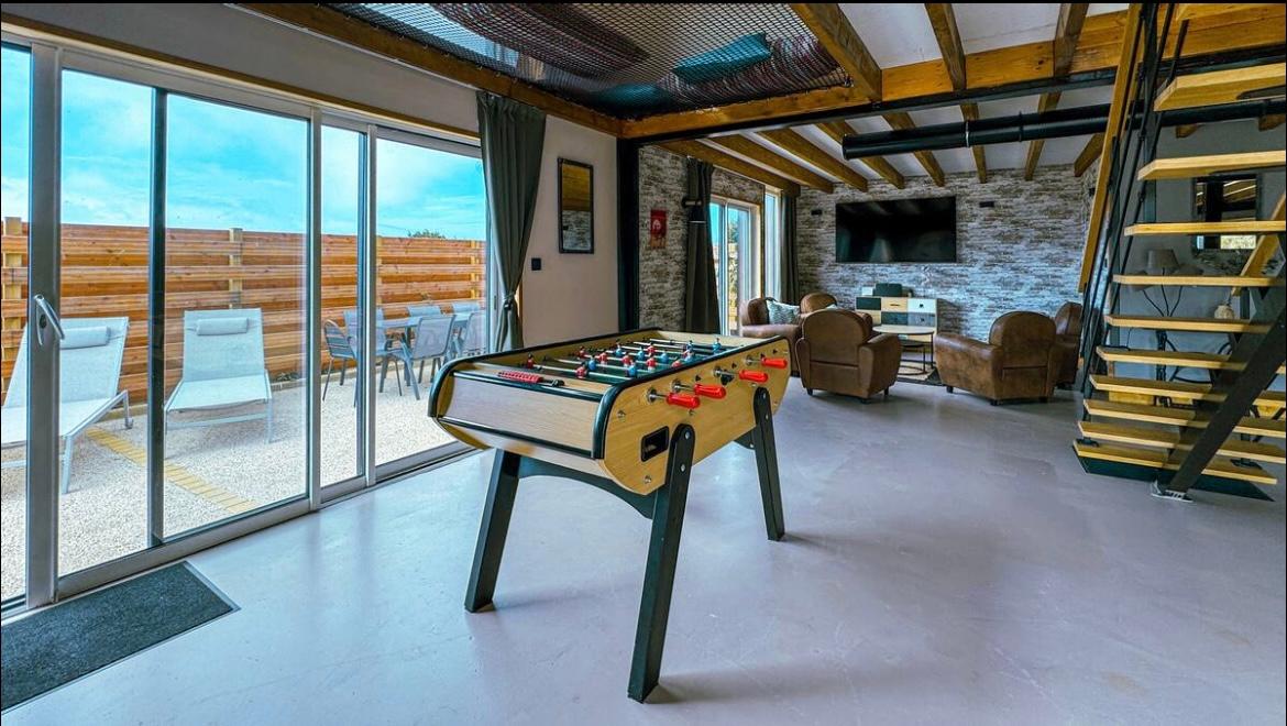 Grand Gite Groupe Côtes-d'Armor 22 loft d'exception à Trélévern