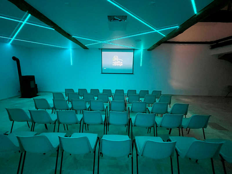 Grand Gite Groupe Oise 60 Gites +50 pers, salle de réception, SPA de groupe