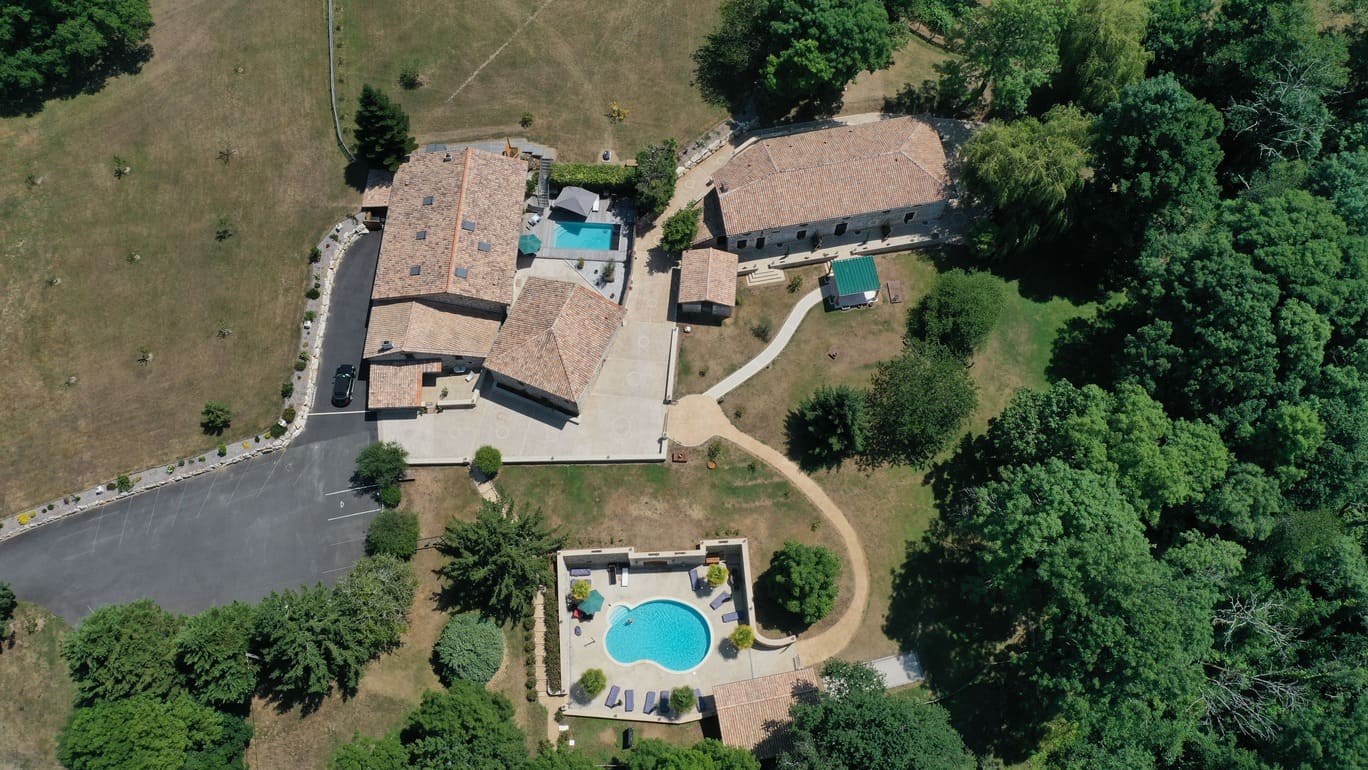 Grand Gite Groupe Charente 16 Domaine de Brise Bois - Privatisation 20 Couchages