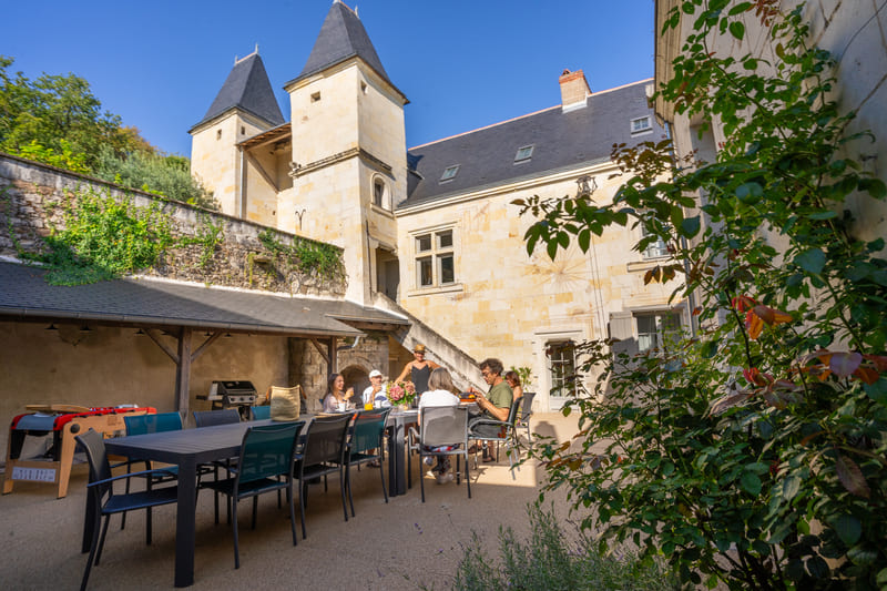 Grand Gite Groupe Maine-et-Loire 49 Logis Escale - grand gîte en bord de Loire, Saumur