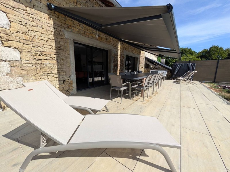 Grand Gite Groupe Doubs 25 L'Escale de Notre-Dame – 2 maisons, 30 personnes