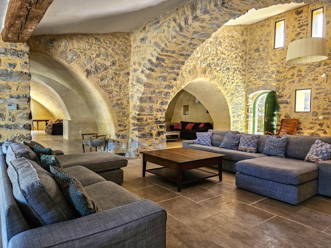 Grand Gite Groupe Gard 30 Domaine de la Verrerie